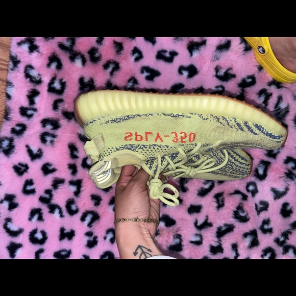 Yeezy semi frozen yellows - Picture 2 of 7